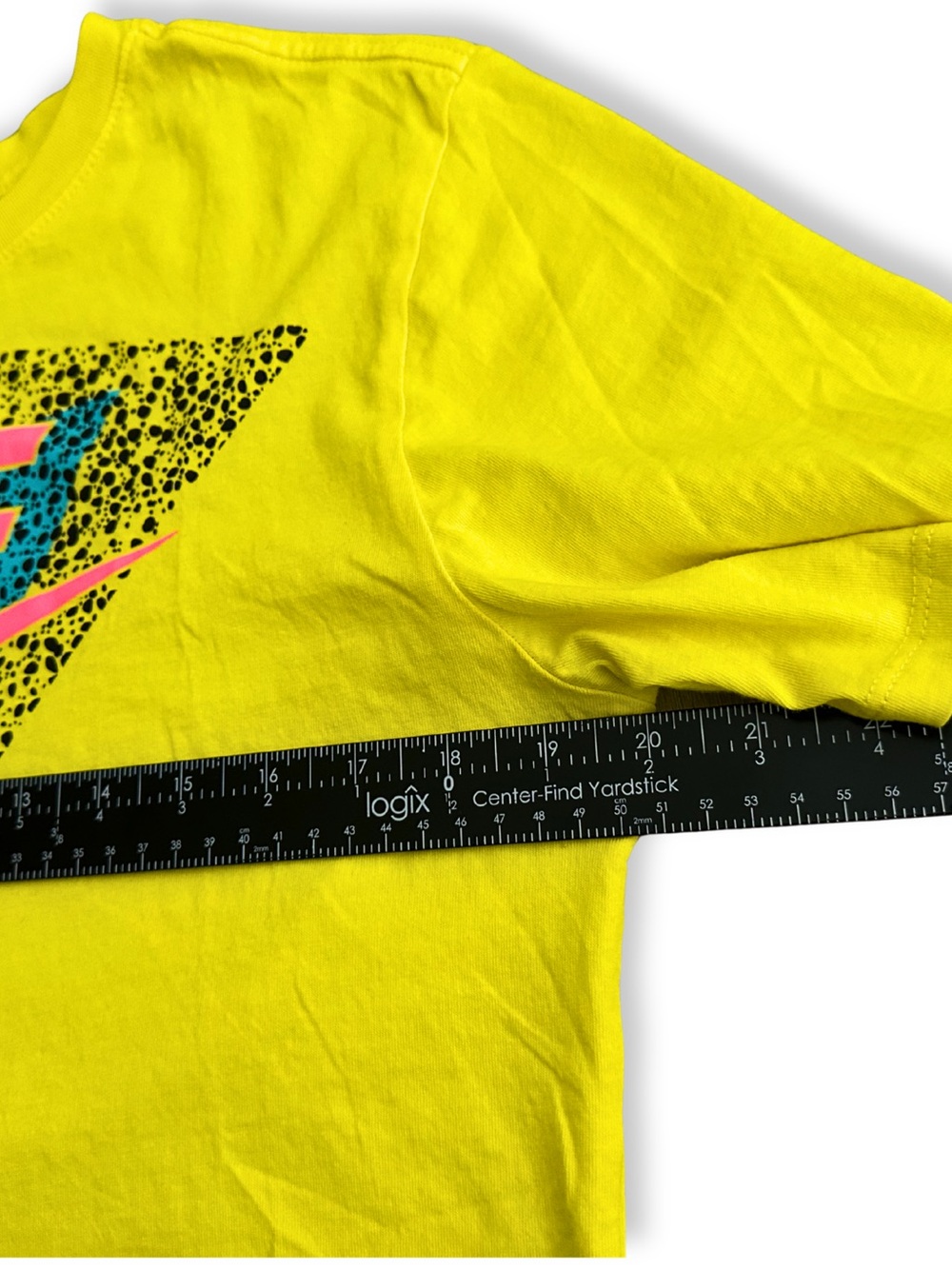 Nike Graphic T Shirt Mens Medium Neon Yellow Pink Blue Retro 90s Streetwear - Picture 7 of 11